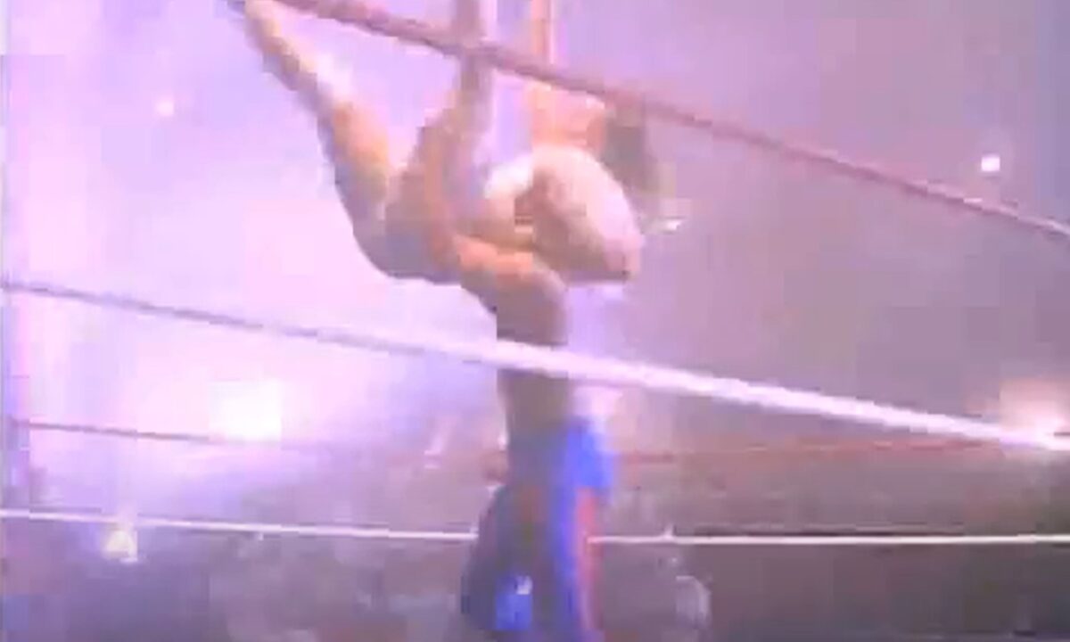 A wrestler featuring on a Don't mess with Texas campaign
